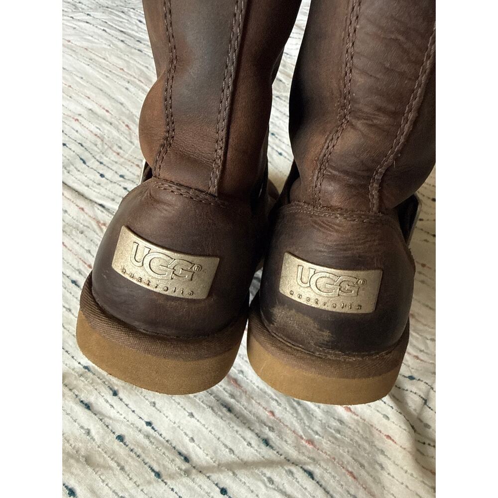 UGG Australia Kensington Toast Brown Oiled Leather Boots Women’s Size 6 - Picture 7 of 7